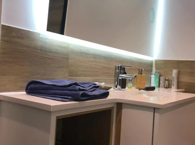 Apartament Small Lux Beachcity Close To Metro Bilbao