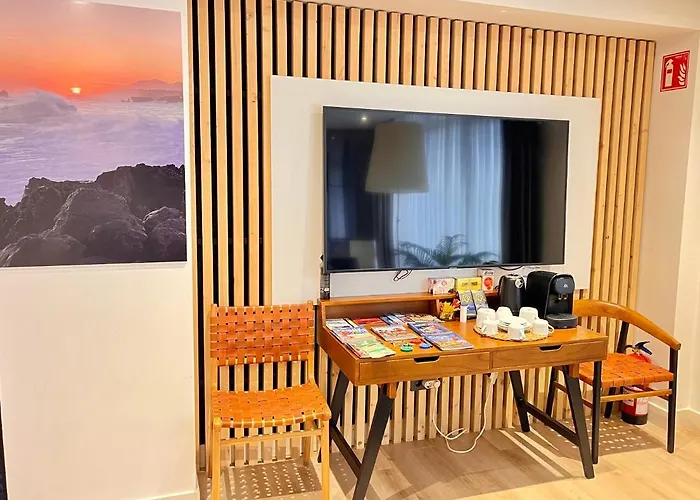 Small Lux Beachcity Close To Metro Apartament Bilbao