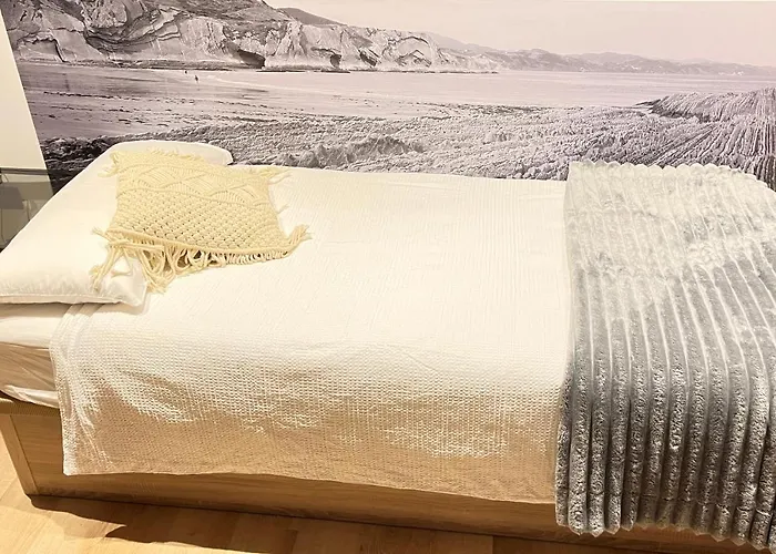 Apartament Small Lux Beachcity Close To Metro